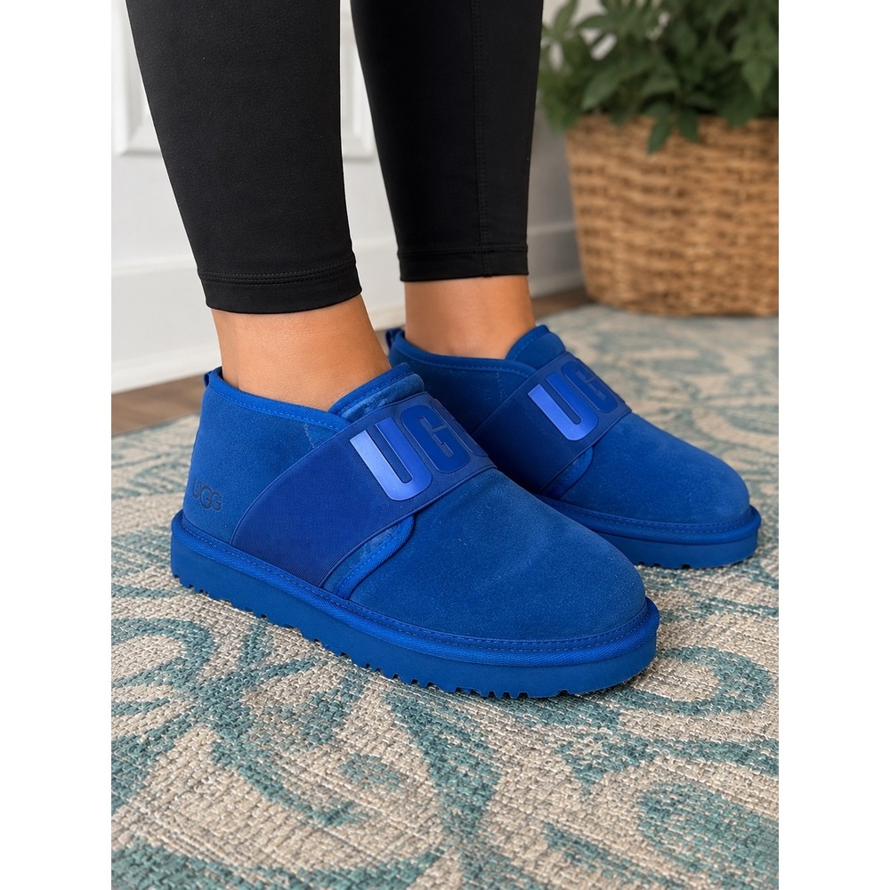 UGG Neumel Graphic Band Cobalt Blue Suede Boots Mens 5 Womens 6